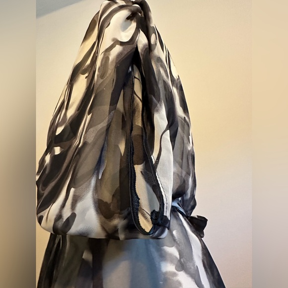 Diane Von Furstenberg Silk Tunic w/ Embellishment - Picture 8 of 12